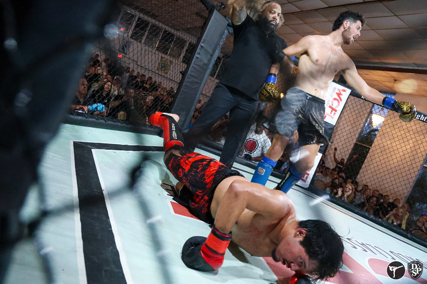 Christropher Donnelly vs Rikardo Robledo